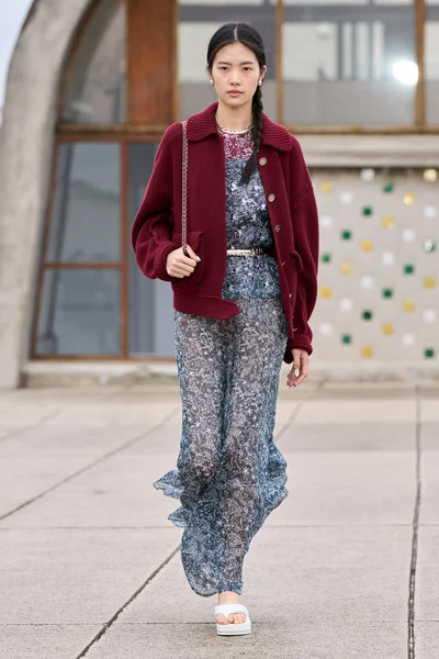 Look 61